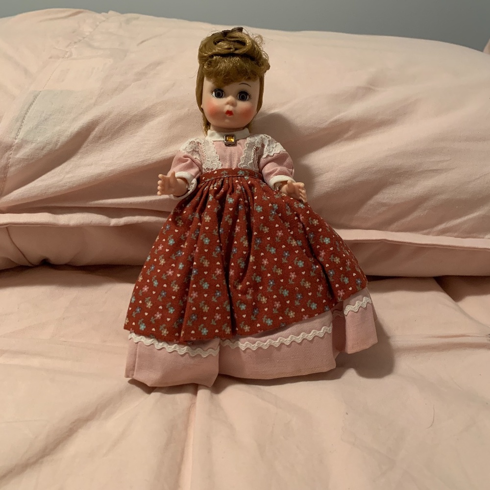 Madame Alexander:  1988 Meg, "Little Women" Doll